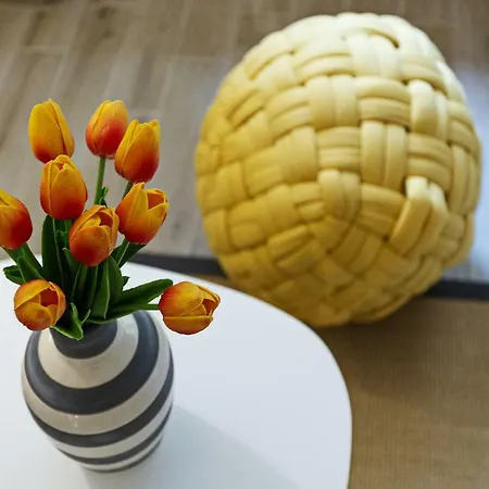 Apartment Xxv Aprile By Wonderful Italy