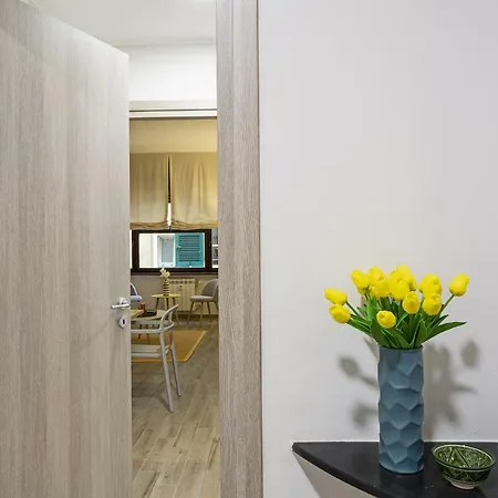 Apartment Xxv Aprile By Wonderful Italy *